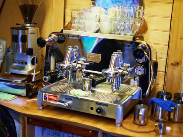 noble Kaffeemaschine, Kaffeewagen Ausstattung